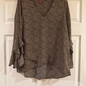 Elegant Black and Taupe Women's Top